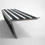 SMN121 Stair Nosing