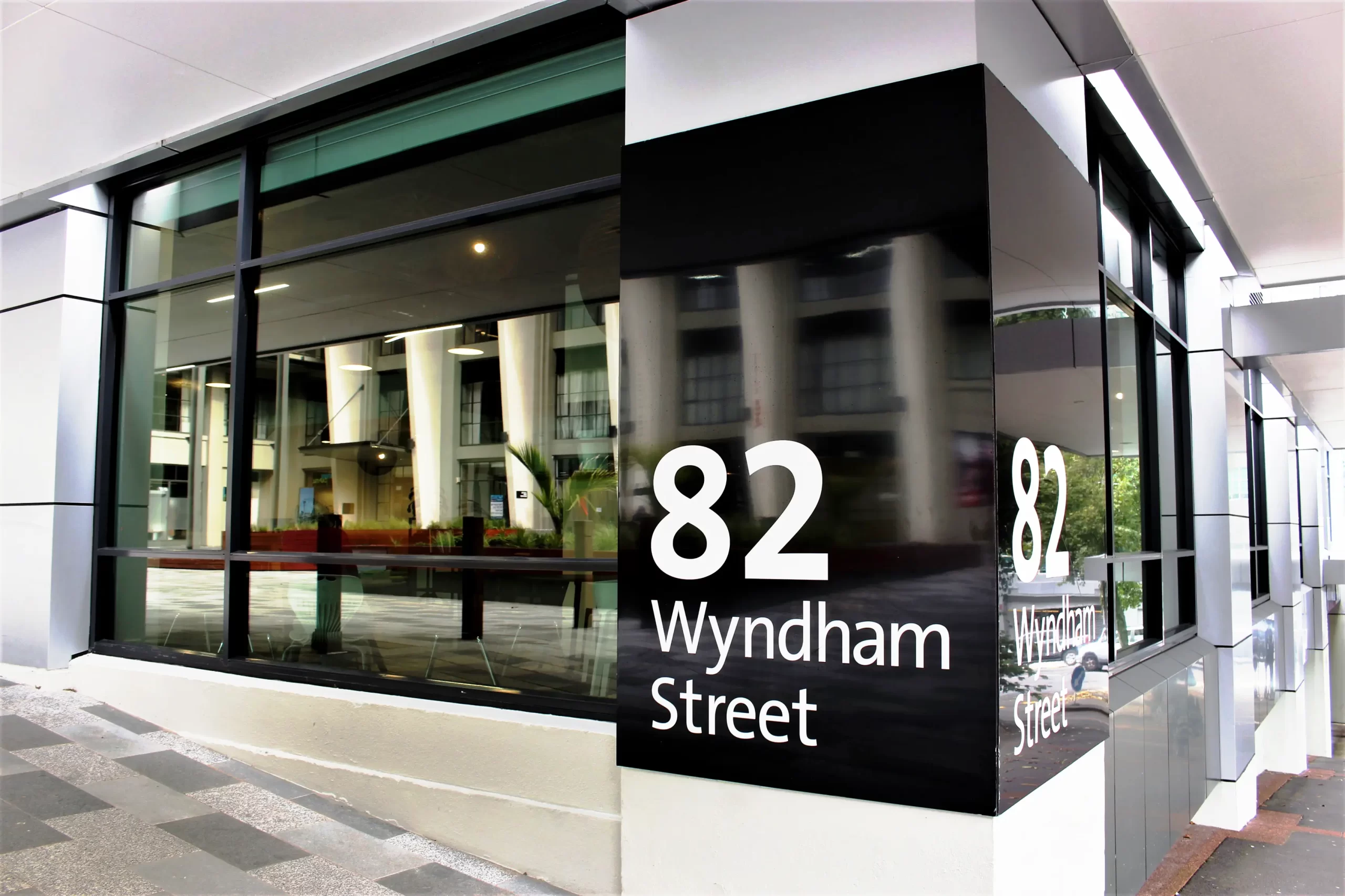 82 Wyndham Street
